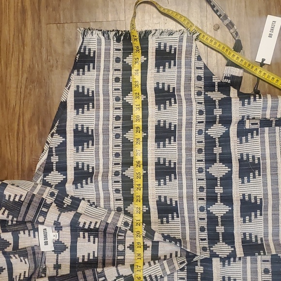 - Anthropologie Aztec BB Dakota Multi Color Sweater Jacket sz Medium - Picture 8 of 11